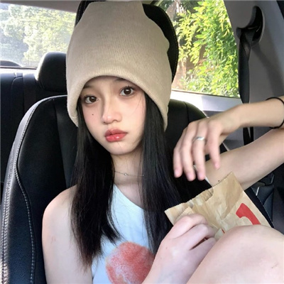 玉溪伴游女生凡白的资料