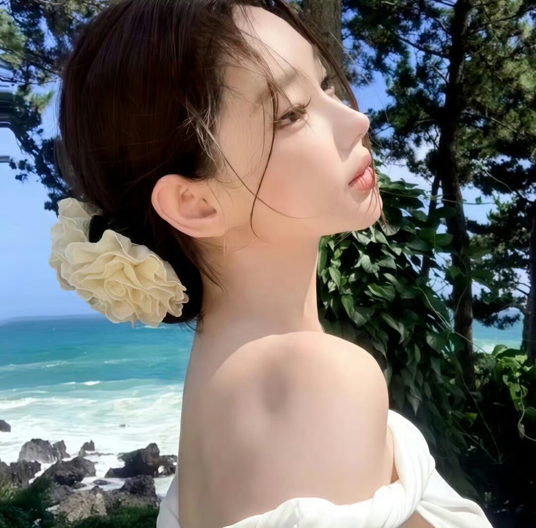 玉溪伴游女生 | Victoria Lin的资料